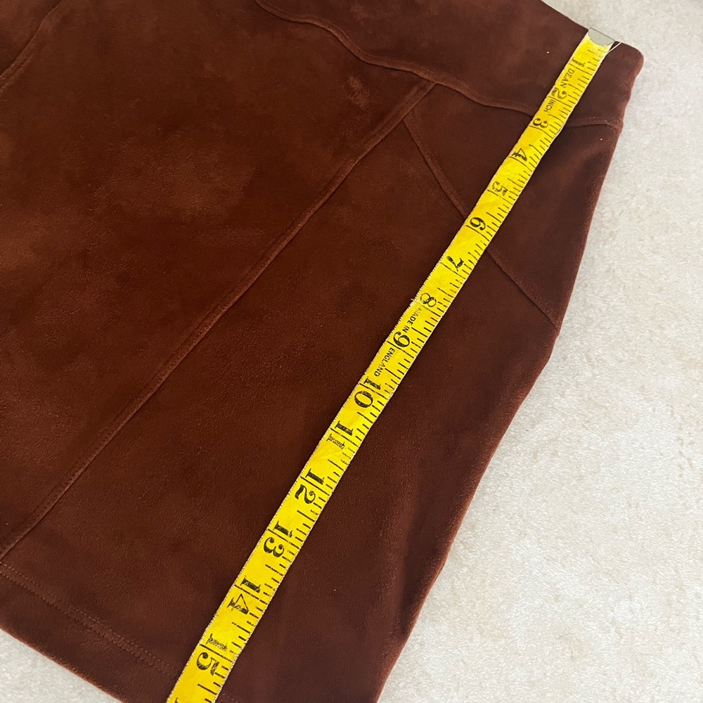 Express faux Suede Skirt NWOT - Picture 6 of 6